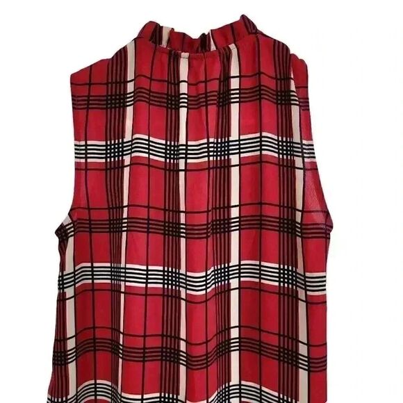 Banana Republic Women's Red, Black & Ivory Poly Plaid Button Down Sleeveless Top - Picture 6 of 8